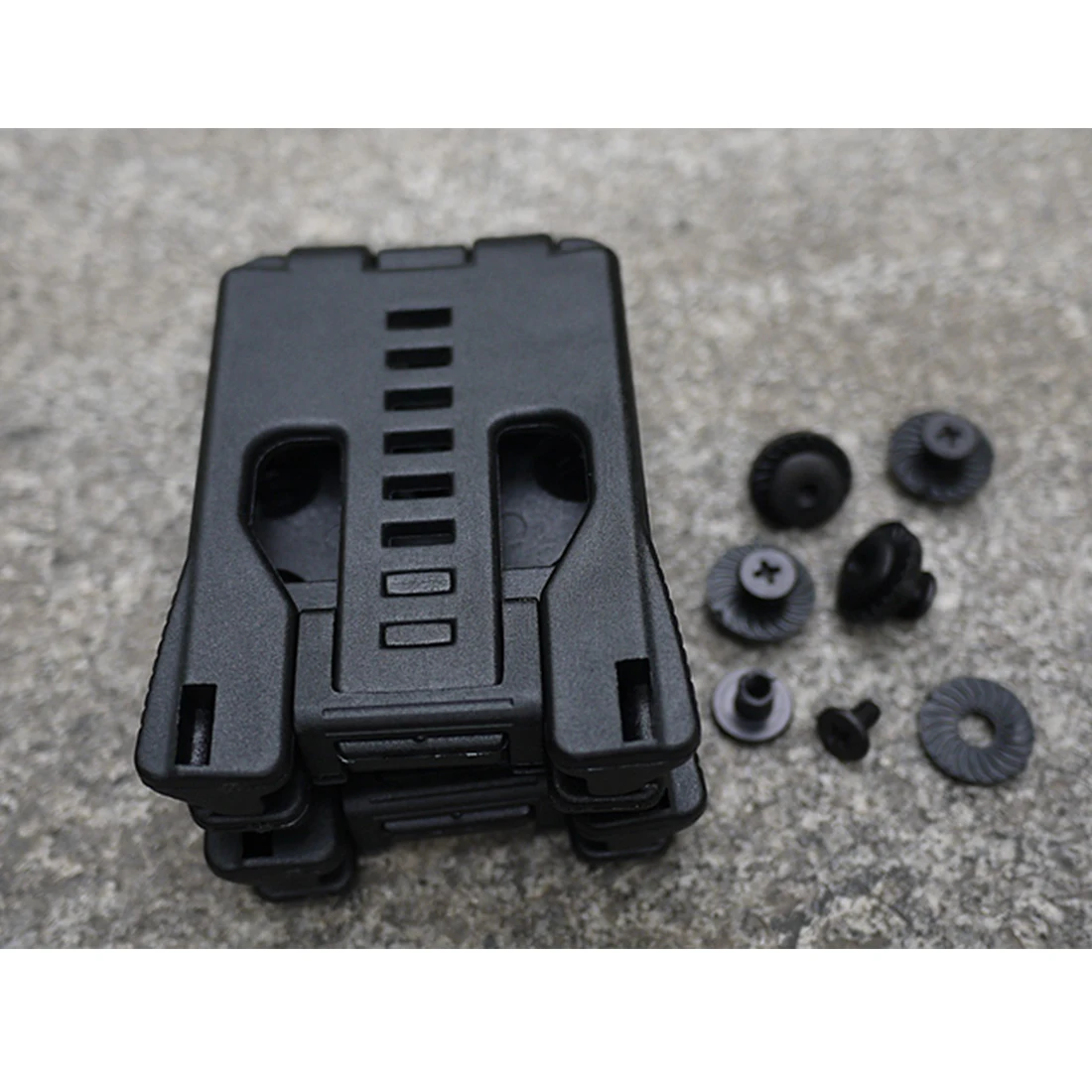 

Black Multifunction Waist Clip Back Clamp With K Sheath Scabbard 1PC Outdoor Plastic EDC Gear Tools Camping Hiking Travel Kits