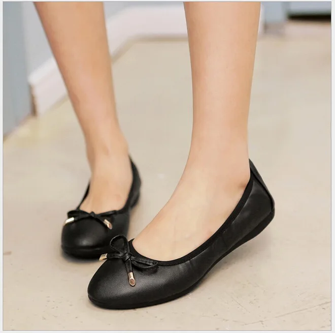 Удобная женская обувь на плоской мягкой подошве обувь с круглым носком и милым бантом женская обувь больших размеров 41-45 - Цвет: Черный