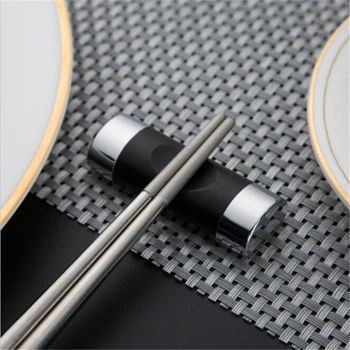 

Pillow Shape Chopsticks Holder Chinese Chopstick Rest Spoon Stand Rack Frame Art Craft Kitchen Tools Accessories