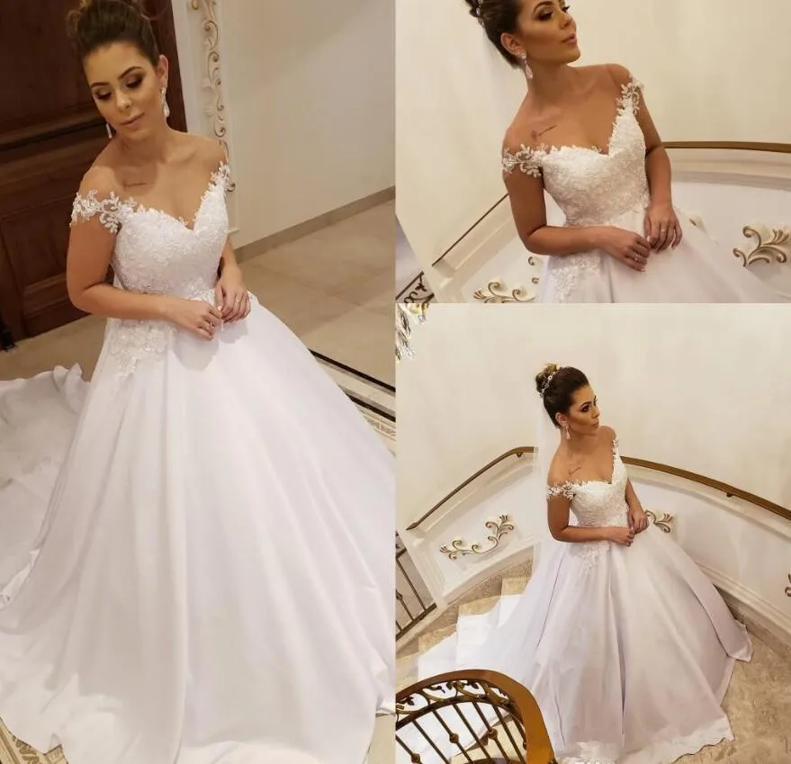 2019-vintage-a-line-satin-off-shoulder-white-wedding-dresses-applique-lace-beaded-backless-plus-size-country-bridal-wedding-gowns-vestios_
