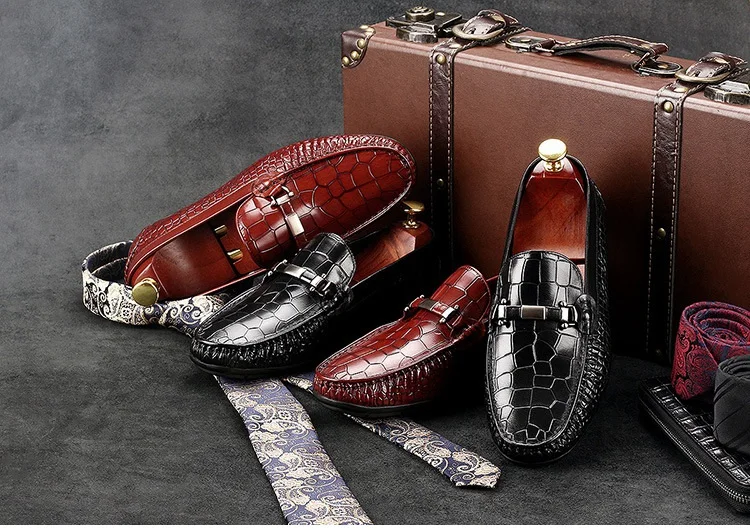 Новое поступление в британском стиле крокодила мужская повседневная обувь из натуральной кожи, плоские каблуки, удобные мокасины ручной работы Для мужчин туфли мокасины Туфли без каблуков GD81