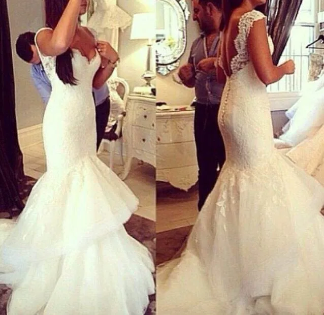 

2014 Vintage V Neck Appliqued Beaded Mermaid Ruffled Lace Vestido Wedding Bridal Dresses