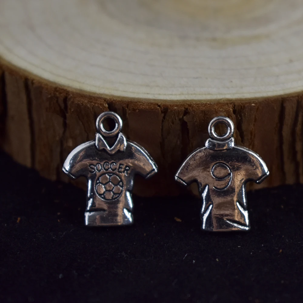 

12pieces 18x15mm Antique Sliver Charm Pendant Soccer suit Jewelry Making DIY Handmade Craft