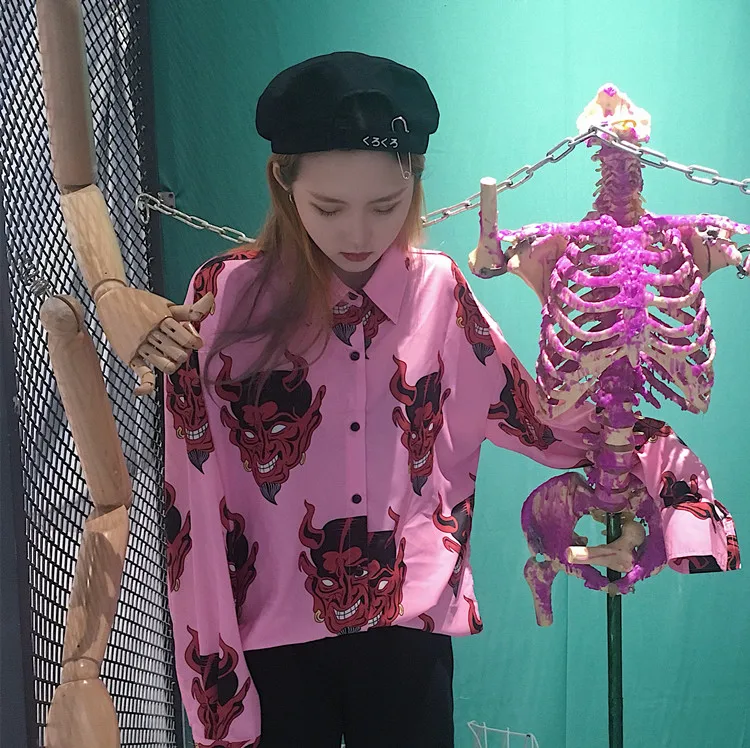 Harajuku модные дьявол Dead мультфильм печати Для женщин рубашки уличная средней длины свободные студент Рубашки нагрудные персонализированные рубашки