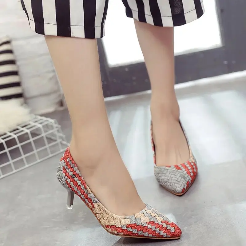 

2016 new fashion pointed mouth with a shallow mouth with a fine temperament weaving OL temperament comfortable work shoes