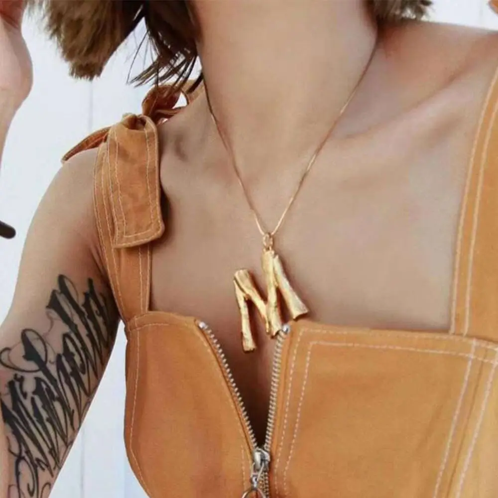 

Fashion Creative A-Z English Alphabet Pendant Necklace Gold Chain Unisex Party Charm Fashion Jewelry Accessories