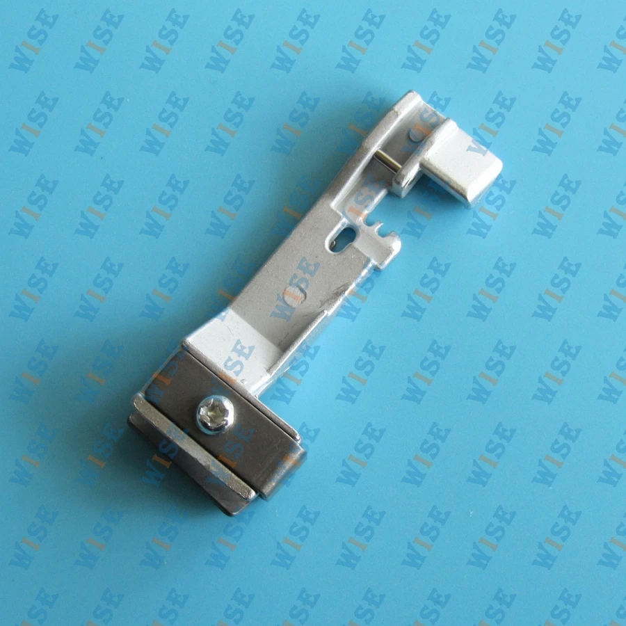 Shirring Foot Serger #550620 Adatto Al Cantante 14Cg754, 14Sh654, 14U454, 14U544