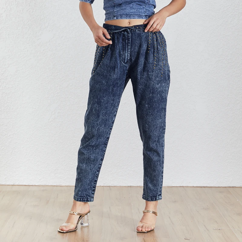 TWOTWINSTYLE/женские джинсовые брюки в стиле пэчворк с заклепками; прямые женские джинсы с высокой талией и длиной до щиколотки; Мода года
