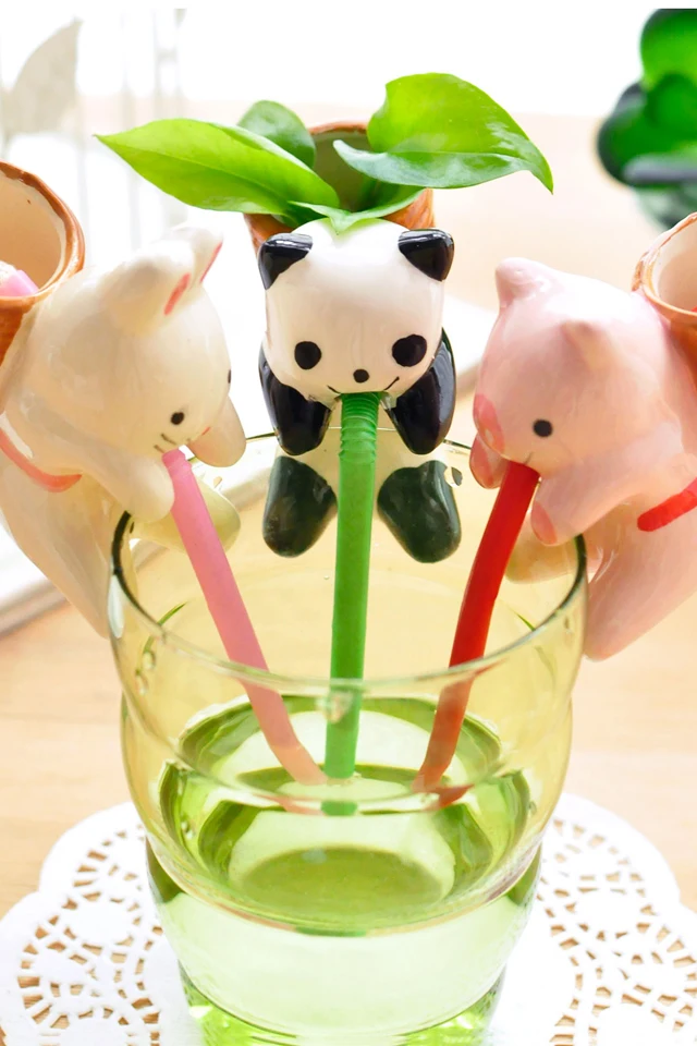 

Super cute Self-Watering From Animal Straw Plant Mint/Three leaf Clover/Sweet Basil/ Wood Strawberry