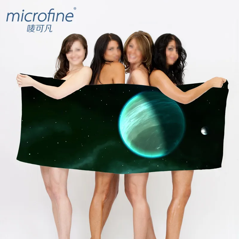 Black hole towel