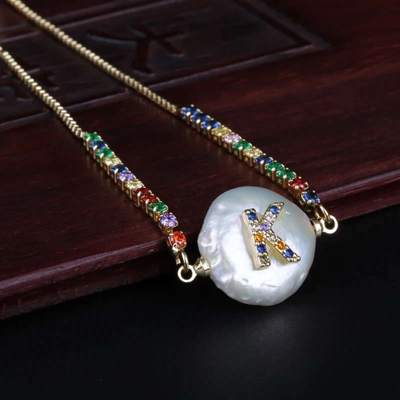 Радужные цвета Cz кубический цирконий начальный K Алфавит имя буквы натуральный пресноводный жемчуг золото радужные браслеты для женщин Девушка