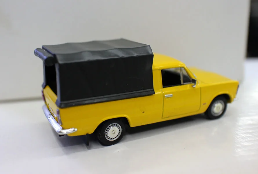 Редкий 1/43 Новый литой металлический пикап FIAT 125P модель игрушечного автомобиля