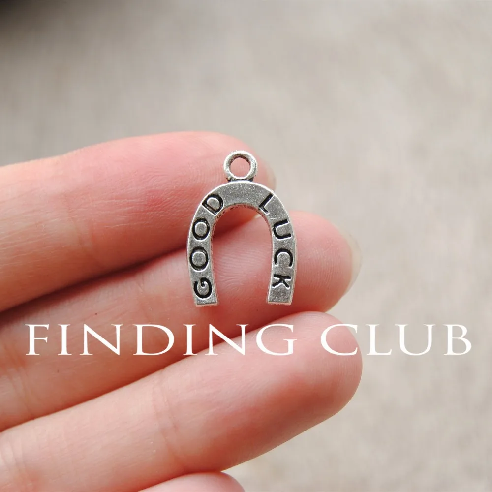 

30 pcs 18x12mm Antique Silver Metal Good Luck Horseshoe Charm Lucky Pendant Fittings A77