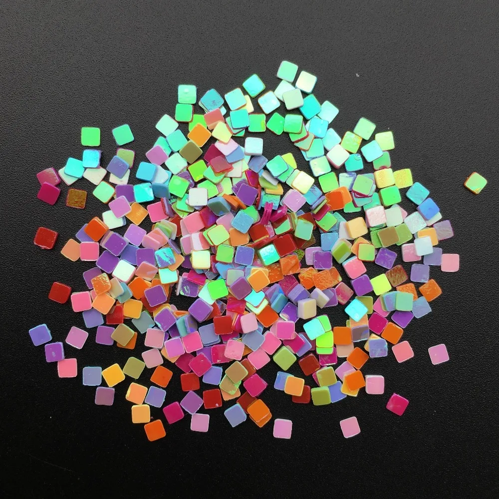 

20g 2.5mm Square Shape PVC loose Sequins Glitter Paillettes for Nail Art manicure/sewing/wedding decoration confetti