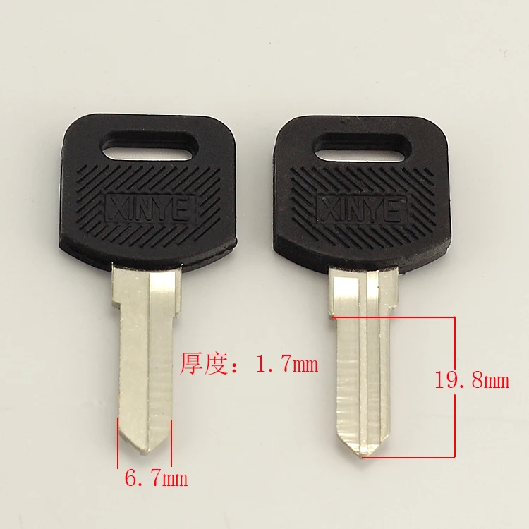

A105 Glue 2 boss table left blank key