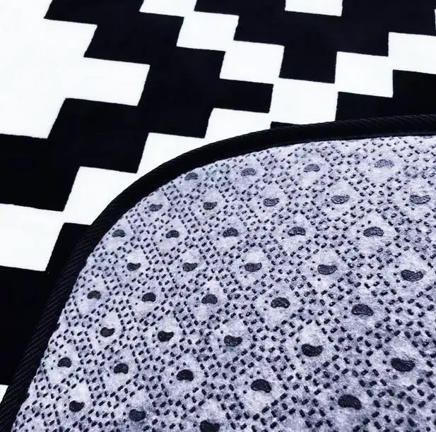 INS Large Super Soft Carpet Flannel black and white Prayer Rug 15mm thick soft for living room play mat Non-slip tapis blanket