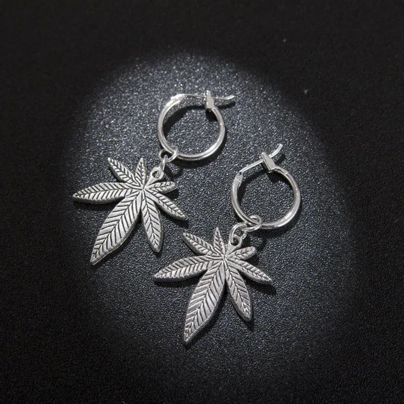 

Harajuku Korean Earrings Retro Hemp Leaf Pendientes Vintage Punk Drop Earring For Women Jewelry boucle d'oreille femme aretes