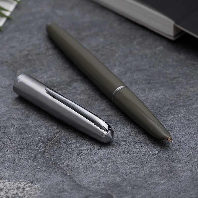 

Hero 100 14K Gold Nib Classic Fountain Pen Metal Semi-Steel Grey Authentic Quality Outstanding Ink Pen 0.5mm Writing Gift Set