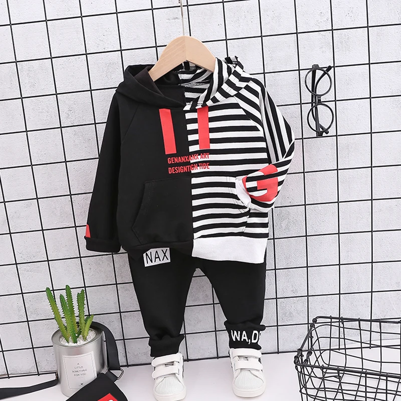 

Hooded Baby Boy Girl Striped Clothes Set Casual Cotton Sports Suit for A Boy T-Shirt + Shorts Sport Children's Clothing Girls