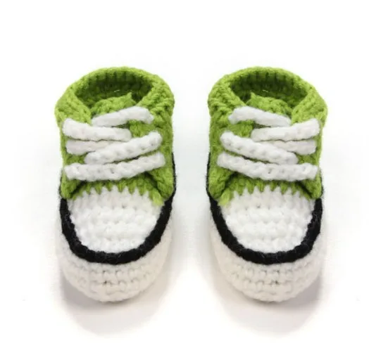 Разноцветные вязаные детские пинетки ручной работы; вязаные пинетки на шнуровке для новорожденных; 10 см - Цвет: GREEN