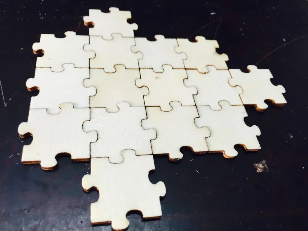 3098918859_544440838
