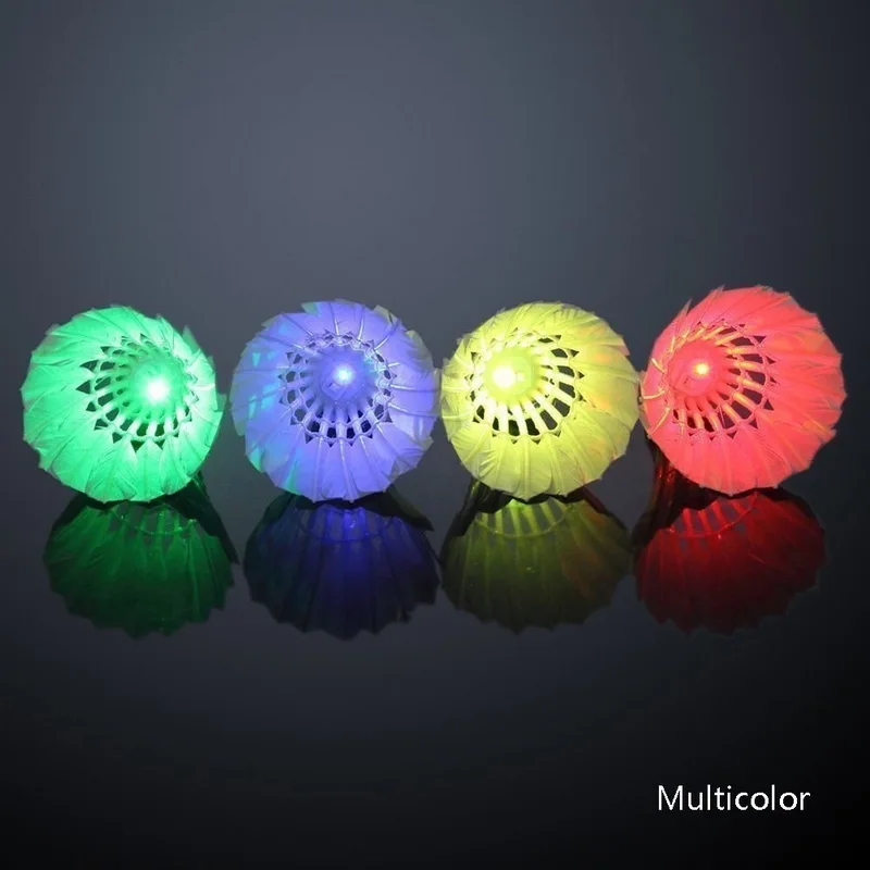 4 unids piezas LED bádminton Shuttlecock bola pluma resplandor en la noche entretenimiento al aire libre deporte iluminación bolas accesorios coloridos 4 unids piezas LED bádminton Shuttlecock bola pluma resplandor en la noche entretenimiento al aire libre deporte iluminación bolas accesorios coloridos