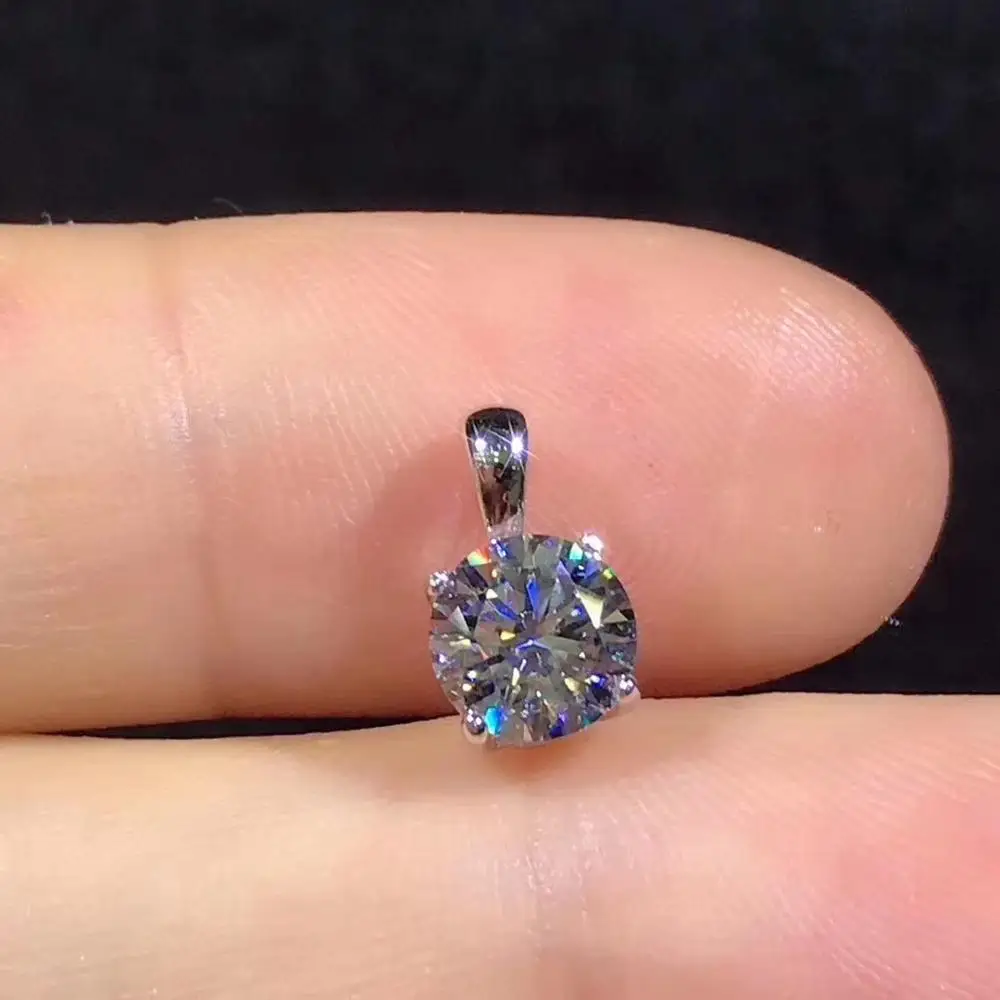 

Poetry Of Jew Store Round Silver Moissanite Pendants 1ct D VVS Luxury Moissanite Weding Pendants for Women