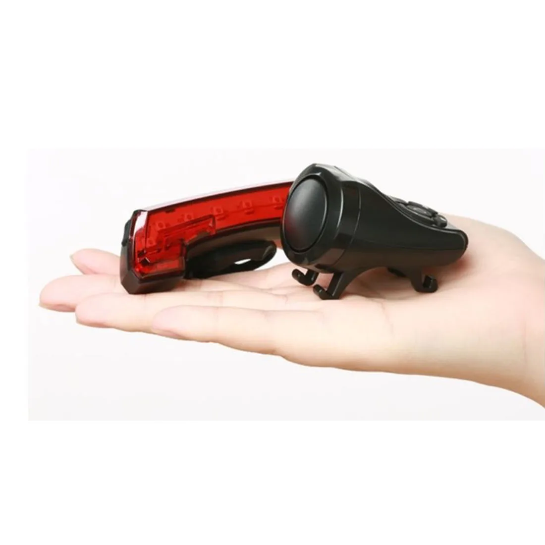 Excellent RC Smart USB Rechargeable Bicycle Tail Light Bike Rear Light Bike Horn with Turn Signal Light 2019 Cycling Accessories 11