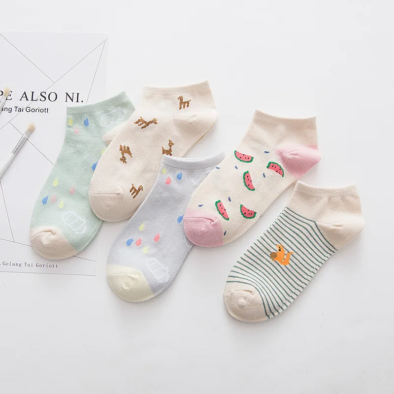 5pair/lot Summer Cartoon Animals Watermelon Cat Pattern Women Short Socks Stripe Cute Cotton kawaii Funny Socks Female Meias 5pair/lot Summer Cartoon Animals Watermelon Cat Pattern Women Short Socks Stripe Cute Cotton kawaii Funny Socks Female Meias