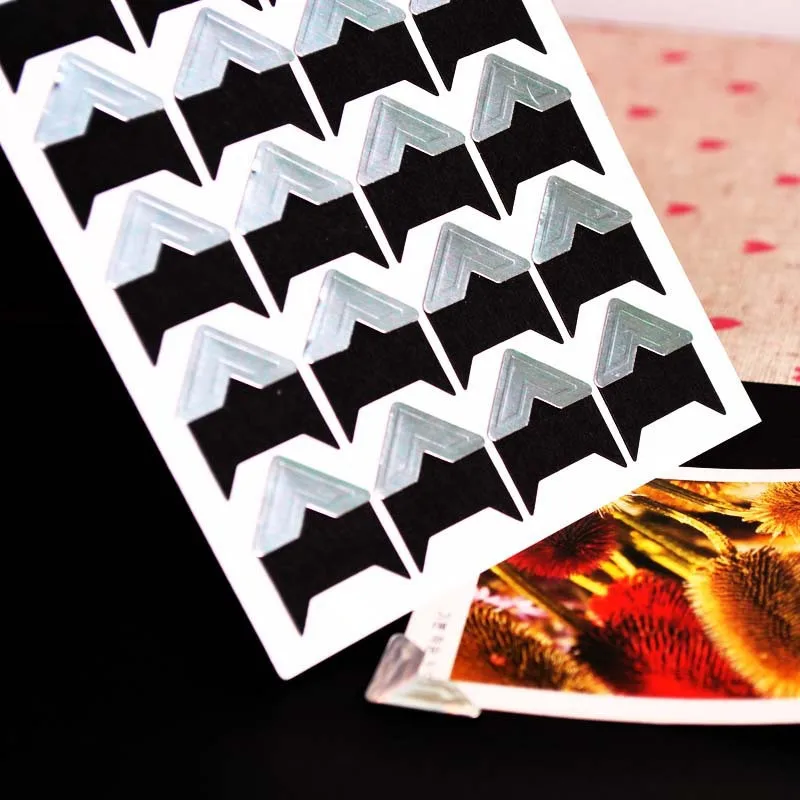 

2018 Hot sale 120 pcs /set DIY Creative Vintage Corner kraft Paper Stickers for Photo Albums Frame Decoration Scrapbooking
