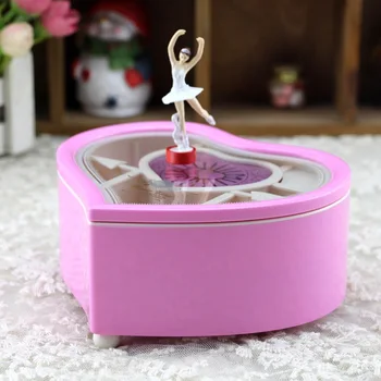 

Creative Ballet dancing girl plastic heart shape music box craft 14x14x7cm,home desk decoration toy birthday gift a1518