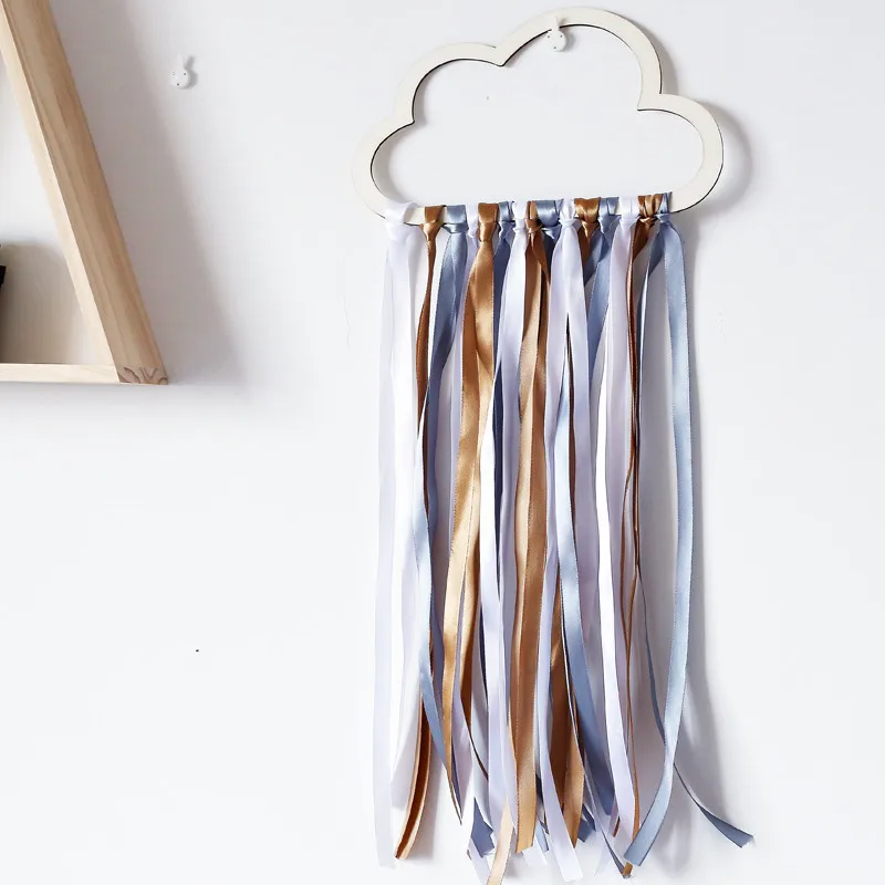 

Hollow Cloud Tassel Pendant Nordic Style Wooden Hollow Clouds Tassel Kids Room Decoration Wall Hanging Ornament GPD8572