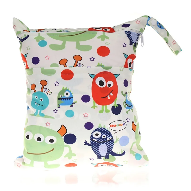 

[CHOOEC] 2019 New Wet Bag Washable Reusable Cloth diaper Nappies Bags Waterproof Swim Sport Travel Carry bag Big Size: 30X36 cm