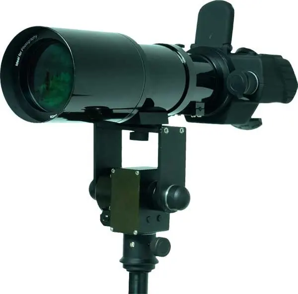 camera with telescope lens can take the picture as far as