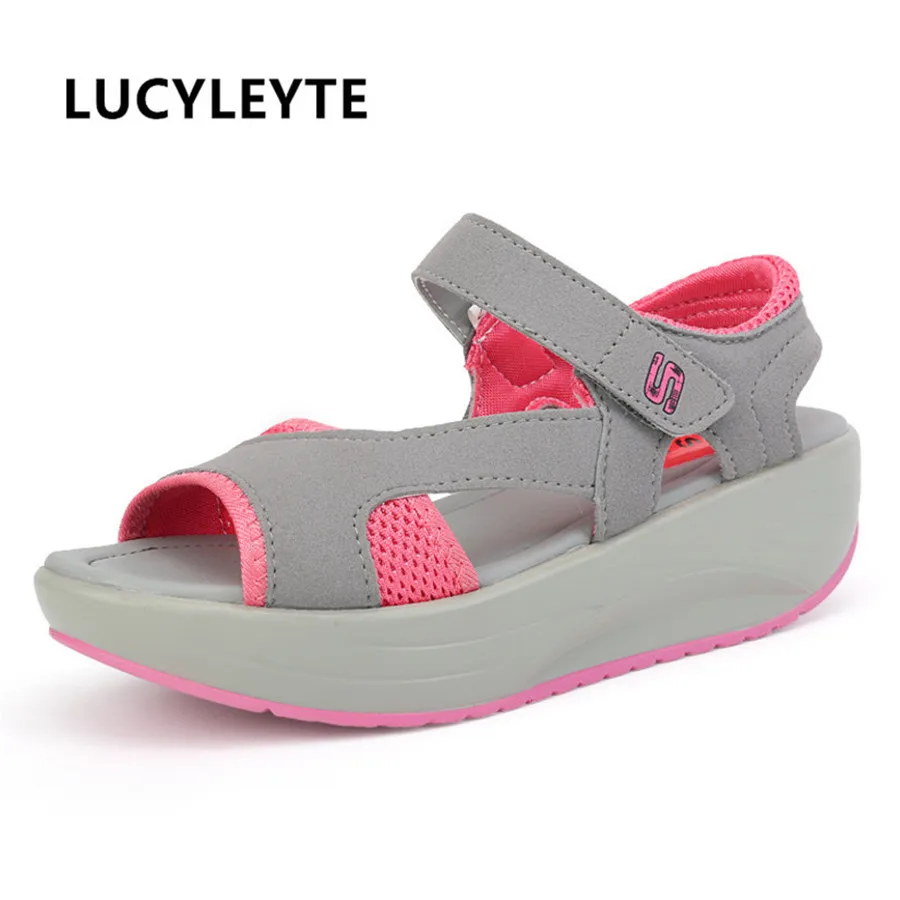 

2017 upper nubuck leather Microfiber slip resistant rubber outsole with heel sandals, ankle fringes bandage more fashion trends