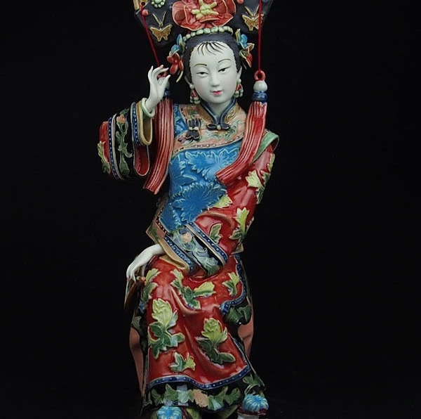 

China Palace Pottery Wucai Porcelain Home Display Woman Ladies Decoration Statue