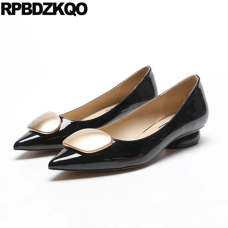 

Chinese Designer Women Shallow Fashion Pointed Toe Slip On Patent Leather Red Flats Ladies Beautiful Shoes Latest Work Black