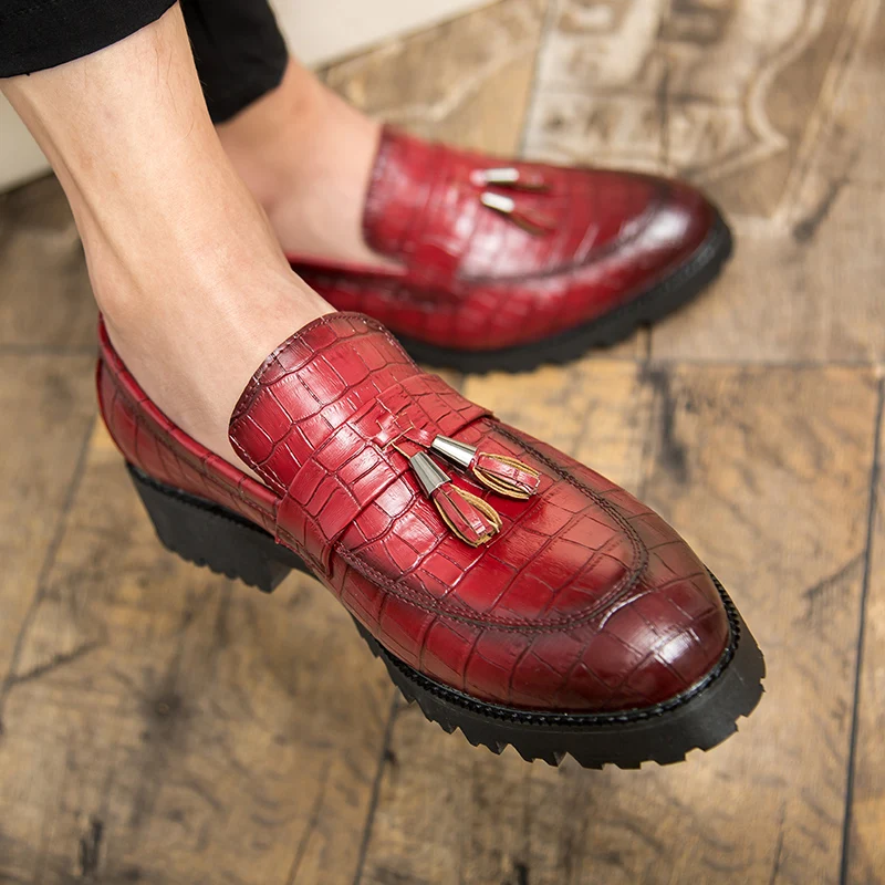 fashion snake skin platform men shoes patent leather luxury brand tassel wedding dress foowear fish brogue oxford shoes for men (28)