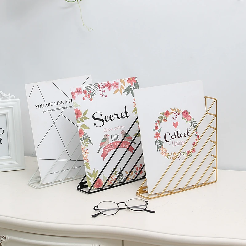 Triangle Metal Table Storage Basket Chic Nordic Scandinavian Gold Desk Storage Basket Magazine Organizer Home Decor