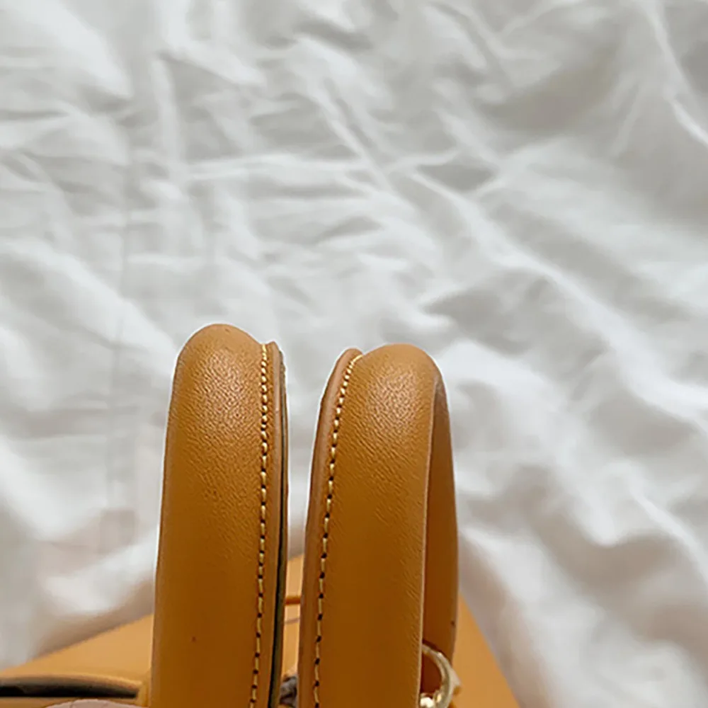 QQQ90706085YE_0633241033511060119