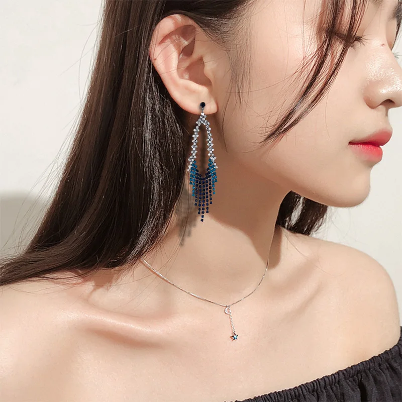 

Trendy Tassel Dangle Earrings Bohemian Women Statement Earrings Rhinestone Zinc Alloy