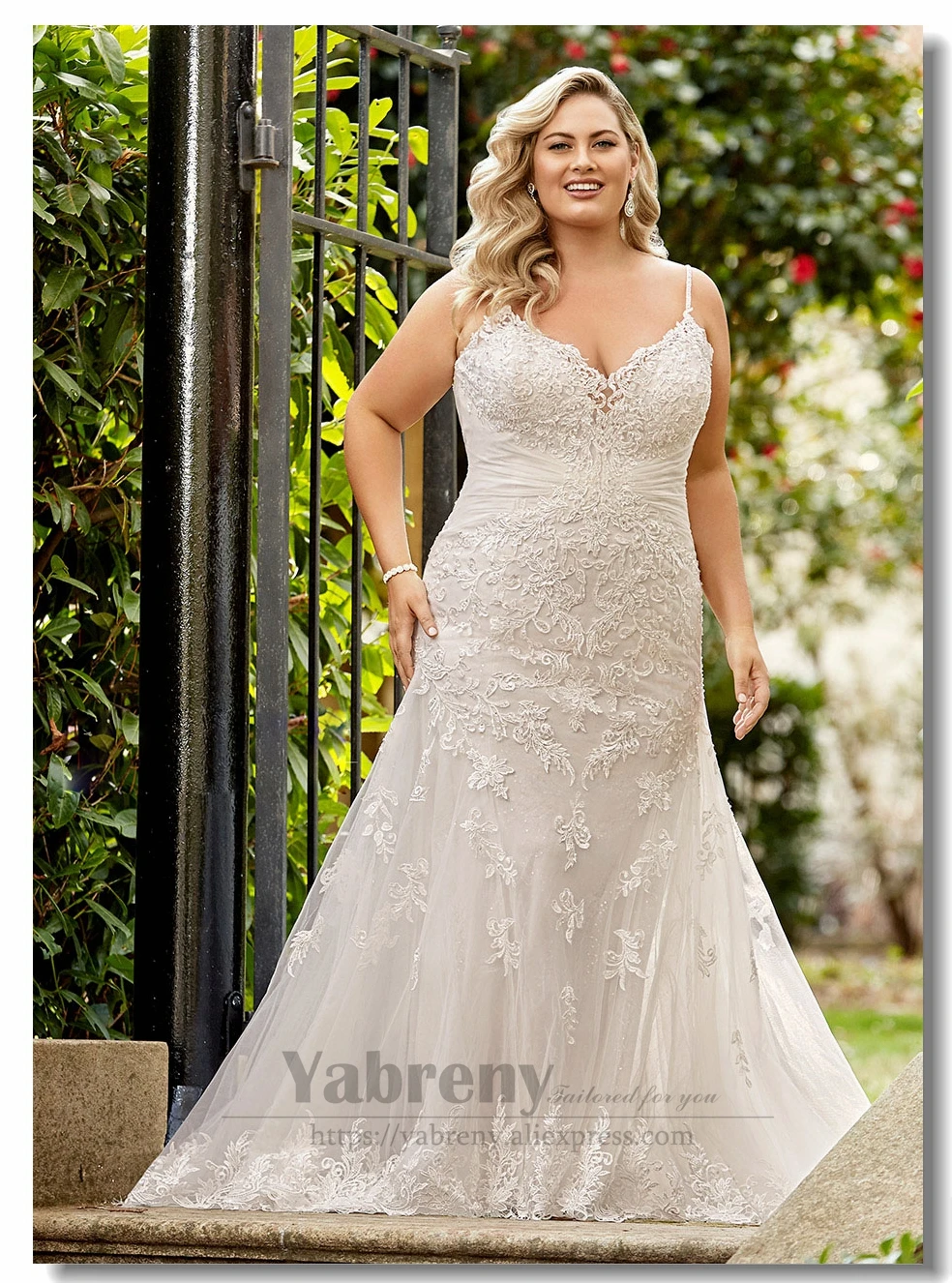 sheath wedding dress with train