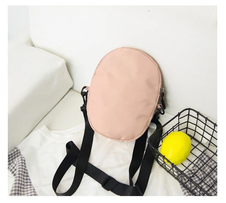 Menghuo New Hot Model Hat Shape Women Nylon Crossbody Bag Cute Handbags Shoulder Bags Creative Lady Messenger Cross body Bags00_32_26