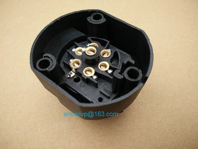 7 pin trailer connector socket waterproof 2