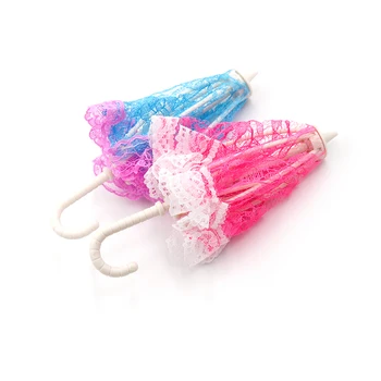

Random 2Pcs Handmade Doll Plastic Lace Umbrella for Barbie Dolls Toys Kid Gift Mini Doll Sunshade Umbrella