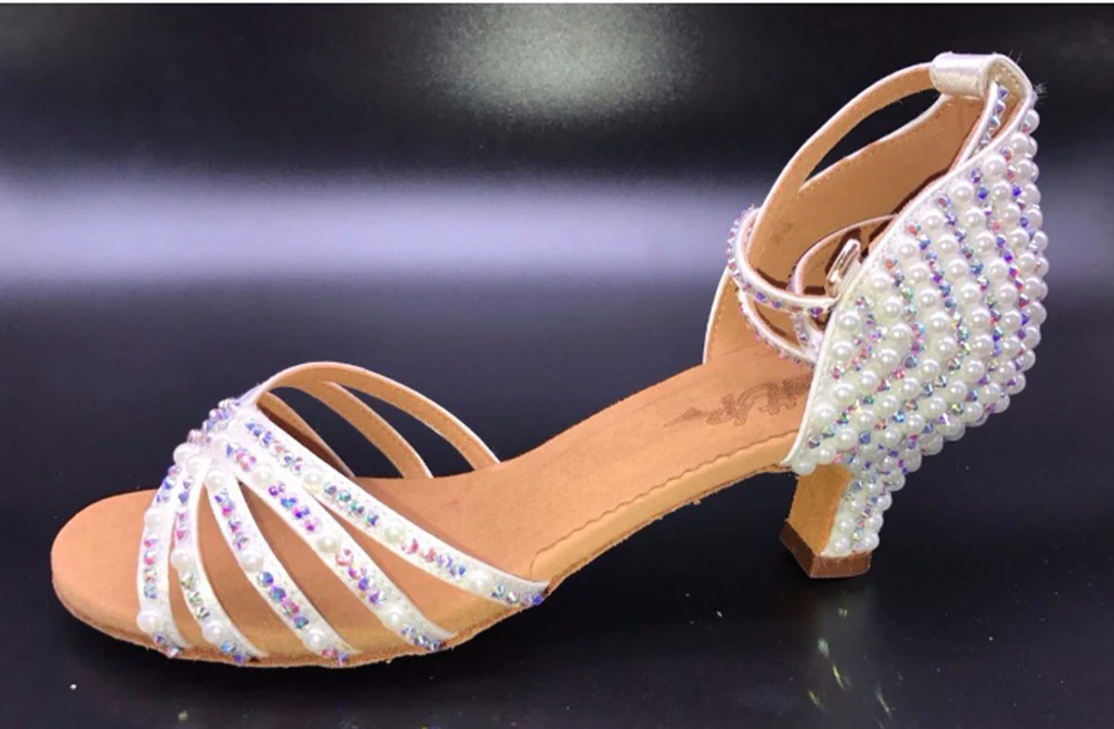 Кроссовки BD 311 обувь для латинских танцев для девочек обувь для латинских танцев с мягкой подошвой для взрослых обувь со стразами Обувь для бальных танцев сальса жемчужно-белая горячая распродажа
