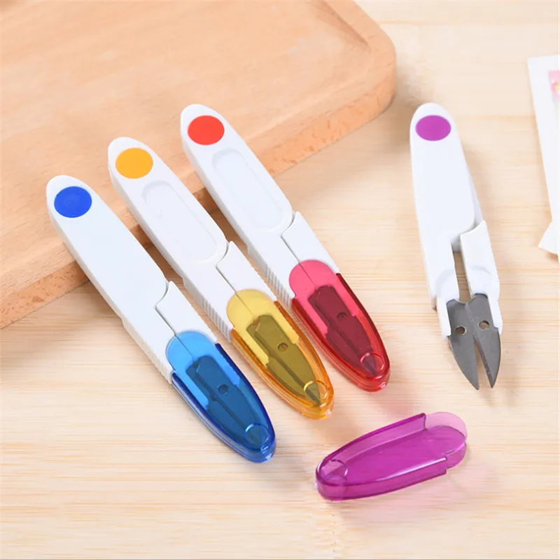 

1pcs Sewing Scissors Sewing Embroidery Household Small Scissors with Shell Safety Shears Metal Scissors for Needlework Fabric-S