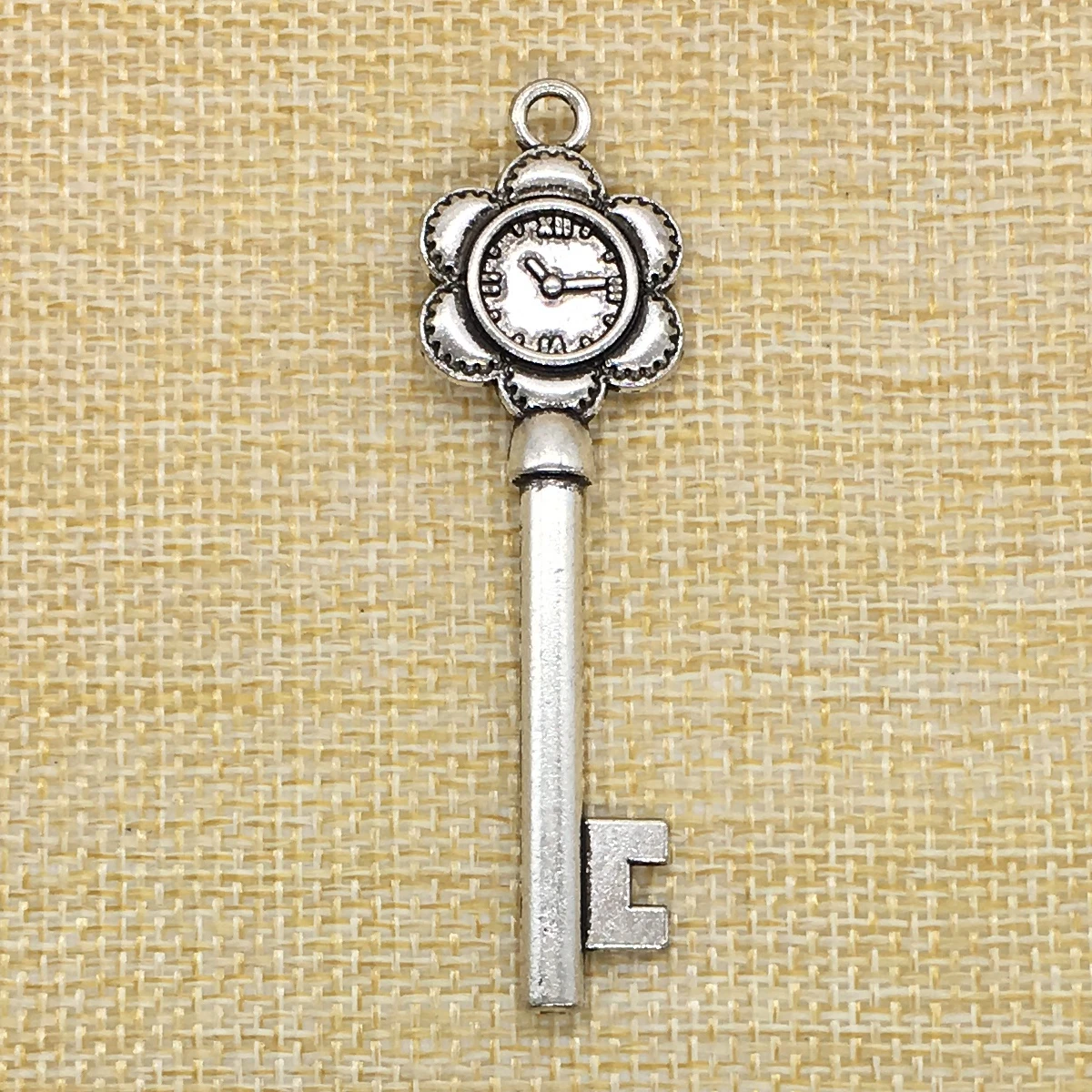 5Pcs 69*20mm Flower Clock Key Pendants Antique Silver Jewelry Making