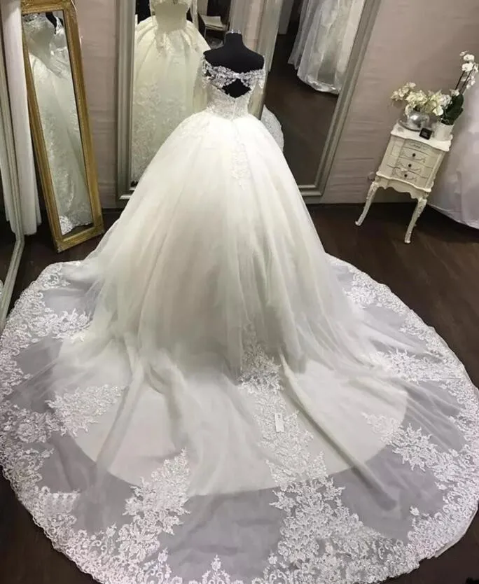 off-the-shoulder-long-sleeve-ball-gowns-wedding (2)