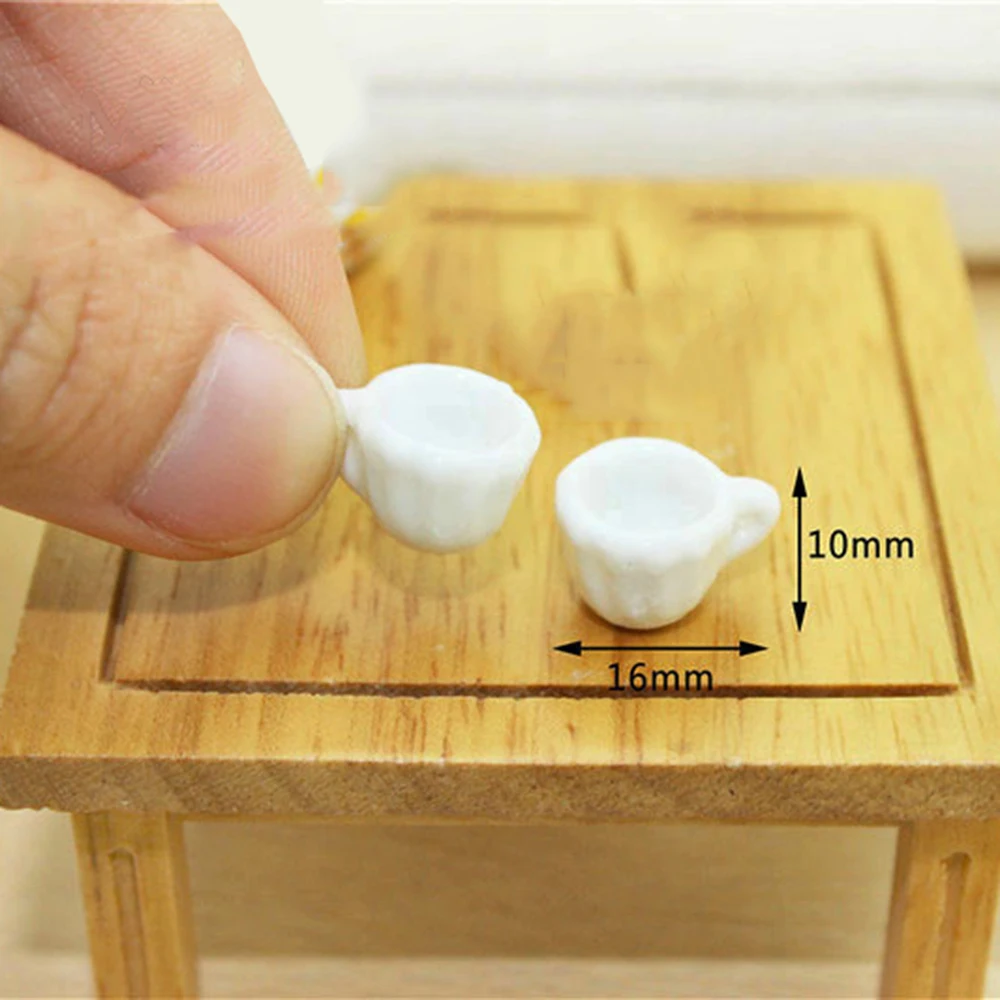 

2Pcs 1/12 Dollhouse Miniature Accessories Mini Ceramic Mug Simulation Tea Cup Model Toy for Doll House Decoration